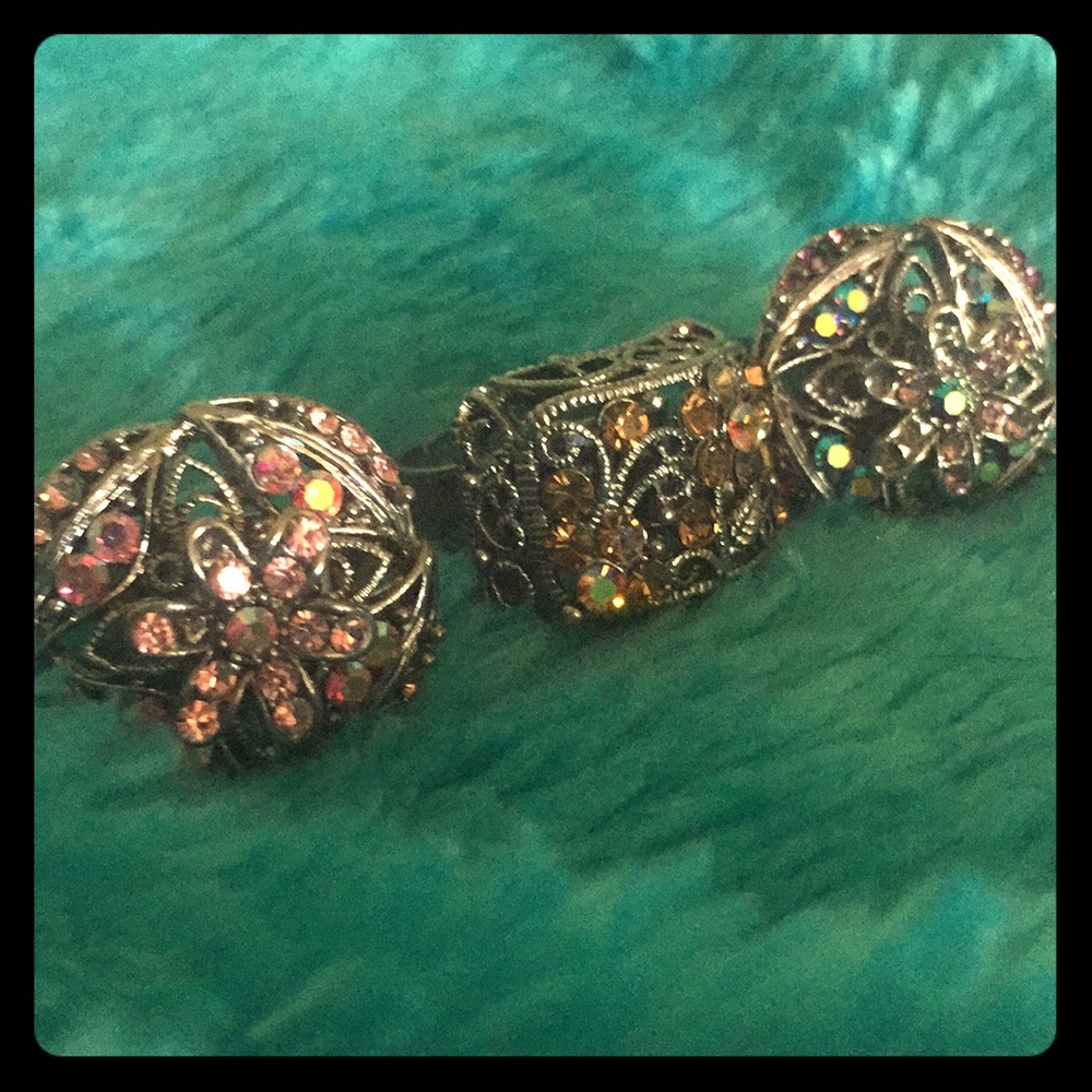 Set of 3 costume jewelry rings